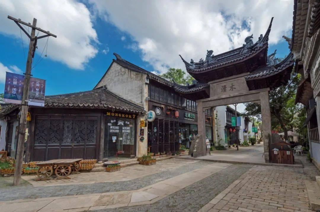 建成投用更多示范性新型公共文化空间